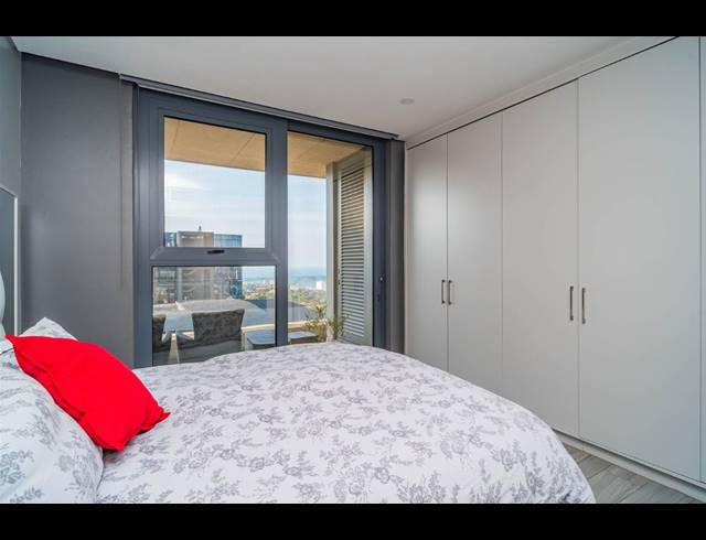 2 BEDROOM APARTMENT FOR SALE IN UMHLANGA RIDGE